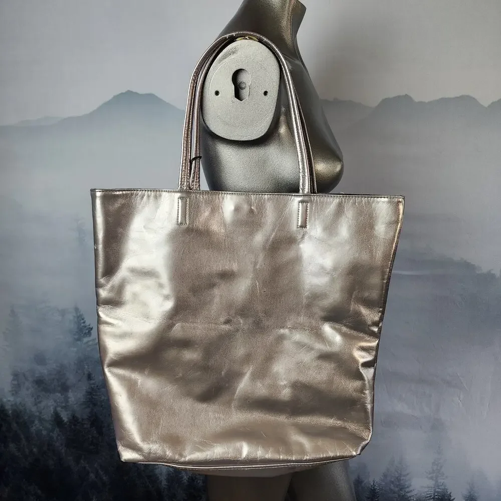 NWT DKNY Silver Skyline Shopping Tote / Sac / Shoulder Bag